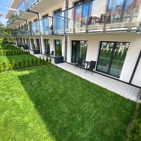 Przy Plazy - Z Prywatnym Ogrodkiem Rezydencja Niechorze Apartment Ngoại thất bức ảnh