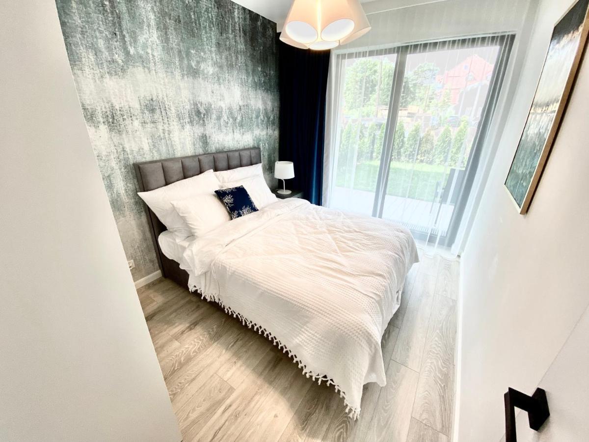 Przy Plazy - Z Prywatnym Ogrodkiem Rezydencja Niechorze Apartment Ngoại thất bức ảnh