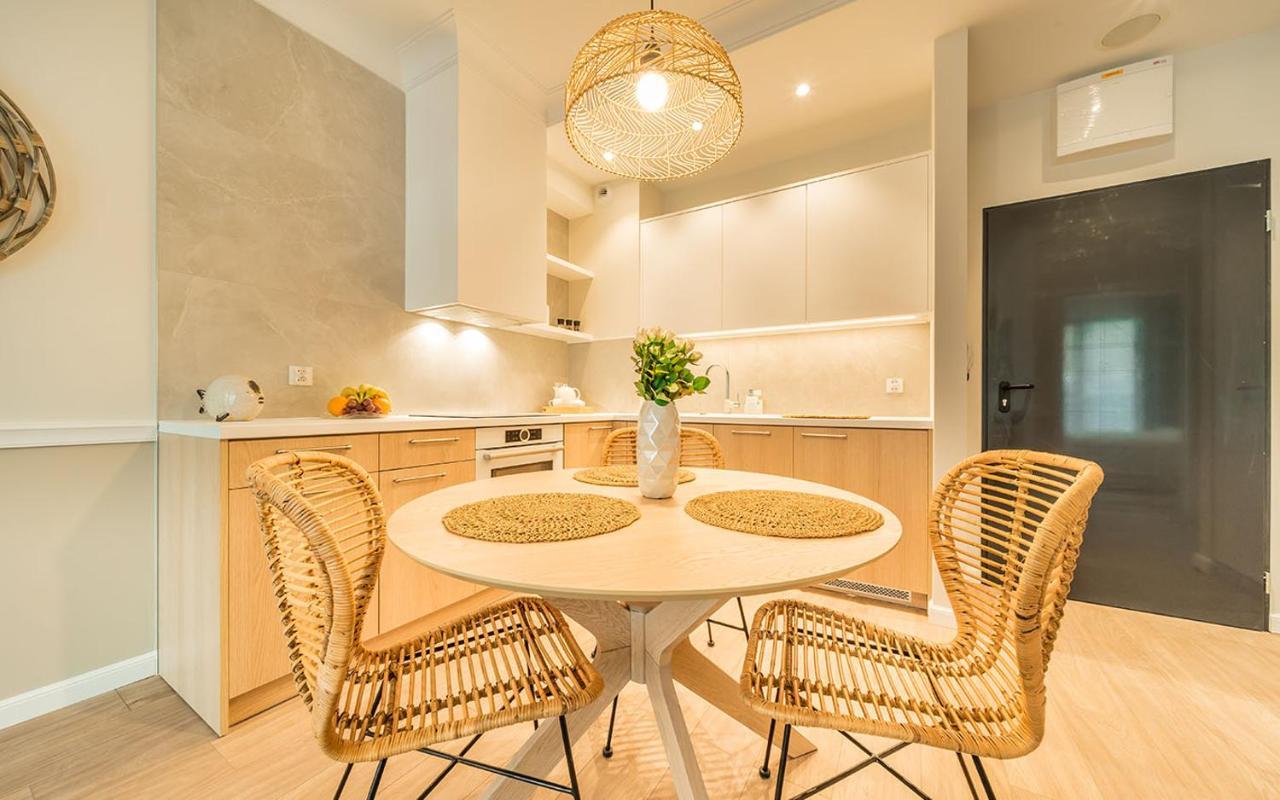 Przy Plazy - Z Prywatnym Ogrodkiem Rezydencja Niechorze Apartment Ngoại thất bức ảnh